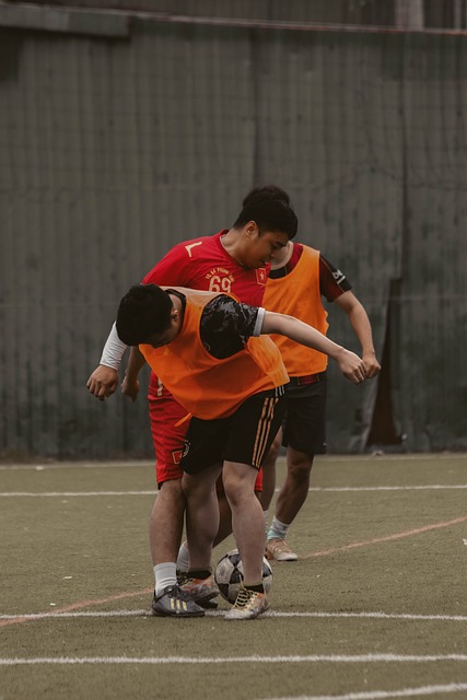 站在他们的